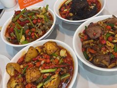 -独一佳老胡湘菜馆(矿山路店)
