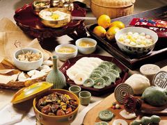 -BHC炸鸡(明洞总店)