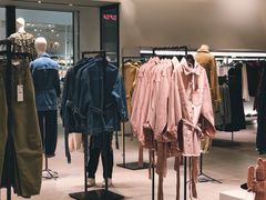 -ZARA(凯德乐峰广场店)