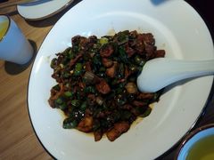 -湘阁里辣(南岭购物广场店)