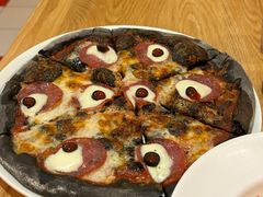 -城市大道红炉披萨烘焙坊