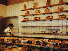 面包甜点陈列柜-81BAKERY(大学路店)
