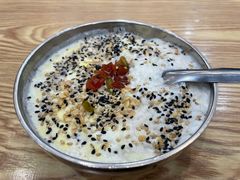 -白翔甜食店