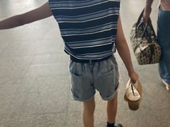 -星巴克(深圳北站B5检票口)
