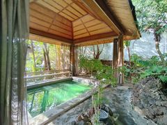 -荷花温泉