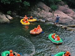 -安吉龙王山峡谷漂流