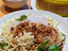 -关东小磨东北菜(上海长风大悦城店)