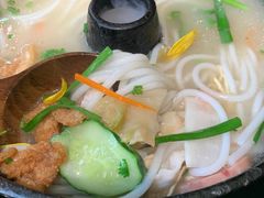 -飞虎过桥米线(翠湖店)