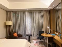 -南阳建业森林半岛假日酒店