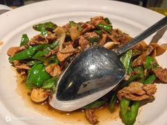 辣椒炒肉-兰湘子·湘菜小炒(济南领秀城店)
