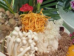 -澳美徕·港式花胶鸡火锅(高新万达店)