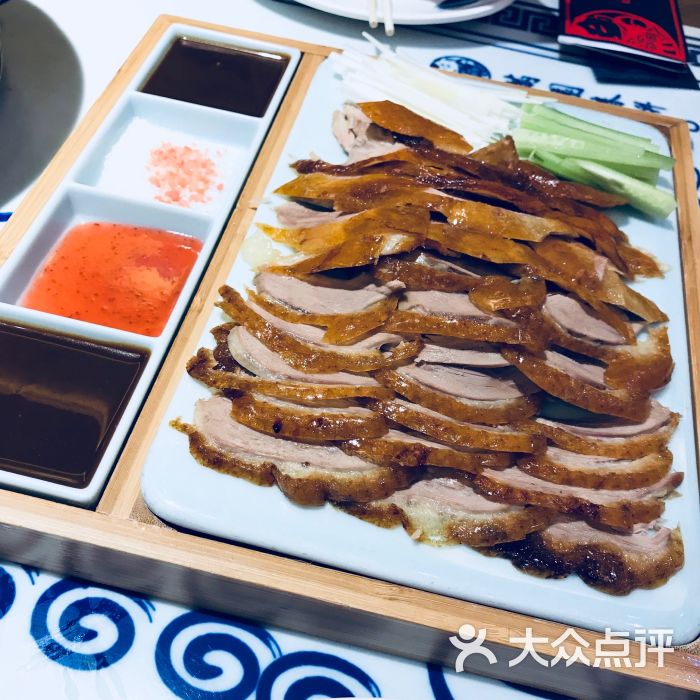 满园春饼·烤鸭(津南永旺店)满园烤鸭图片 - 第1张