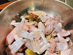 美蛙-石锅苗苗鱼(武汉首店)