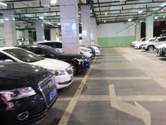 -印象城购物中心-停车场