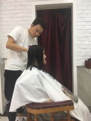 点击看大图 -逸丝风尚