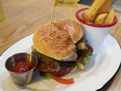 -HELLO 27 意面·沙拉·帕尼尼