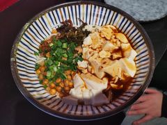 豆花米线-多味居(剪子巷店)