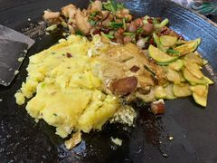 -丁姨妈贵州臭豆腐烙锅(甲秀楼店)