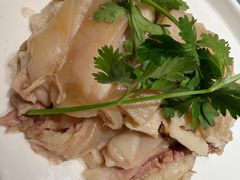 -侬佳蒸菜馆(听潮店)