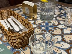 -静香HOUSE·全时段融合餐厅(七星欢乐颂店)