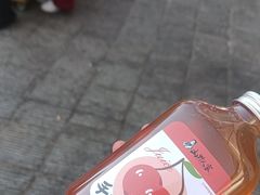 -宣威山野人家·云南菜·菌火锅(金碧店)