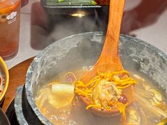 -芸山季·云南野生菌火锅(人民广场来福士店)