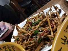 -朋友圈概念餐厅(象山万达广场店)