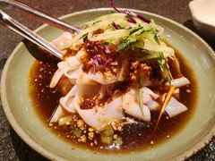 羊毛工镇凉皮-丝路金桃·新疆菜(徐汇店)