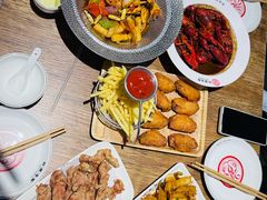 -叶派龙虾•招牌香辣蟹·海鲜(中海国际店)