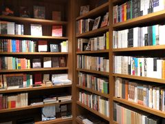 -二酉书店TOYOU BOOKS