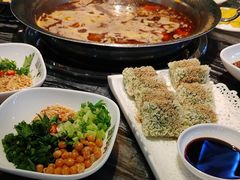 -老船舫·现做活鲜鱼馆(东郊记忆店)