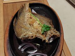 -潮界(LU·ONE凯德晶萃广场店)