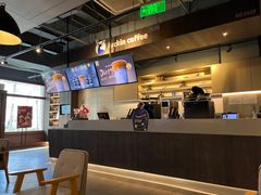 -瑞幸咖啡(1+1大厦店)