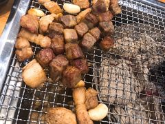 -肉甲韩国木炭烤肉(新壹街1店)