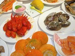 -领鲜活海鲜榴莲自助火锅(东门店)