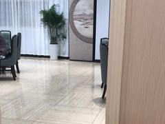 -香山湖华璋大酒店(新浦路店)