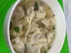 -周震馄饨