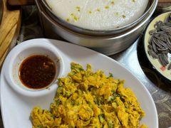 槐花炒鸡蛋-涵家味土菜馆·徽州一绝臭鳜鱼(三河古镇店)