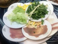 -桥香园云南过桥米线(金马碧鸡店)