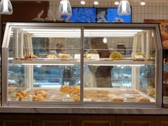 面包甜点陈列柜-老大昌(淮海中路店)