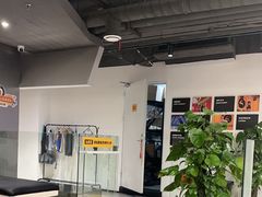 -超鹿运动(达信大厦店)