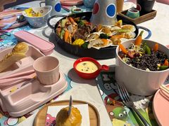 -水桶王国主题餐厅·聚会·生日派对·亲子活动·家庭套餐(亚龙湾希尔顿店)