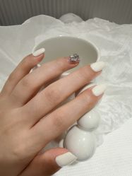 -悦指间美甲美睫