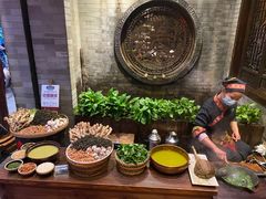 自助取餐区-凤凰山斑鱼馆(恭城店)