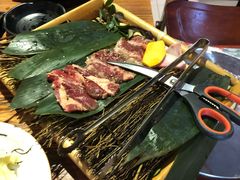 牛坂亭特色肉类三点拼盘-牛坂亭 . 和牛烤肉海鲜酒场(工农路店)