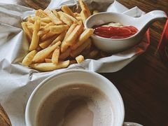 -百好乐宠物友好餐厅(朝外大街店)