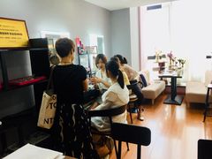 -ME觅妆·定制美妆·彩妆私教(菱角湖店)