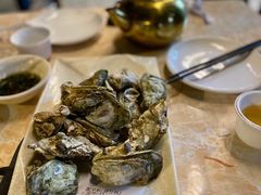 -大富蚝乌东哥饭店·石锅鱼杂·柠檬鸭(革新路店)