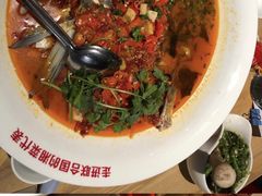 -坛宗剁椒鱼头(河西王府井店)