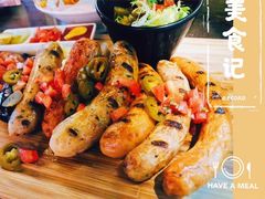 -Famous肥猫墨西哥音乐餐吧(五棵松华熙LIVE店)